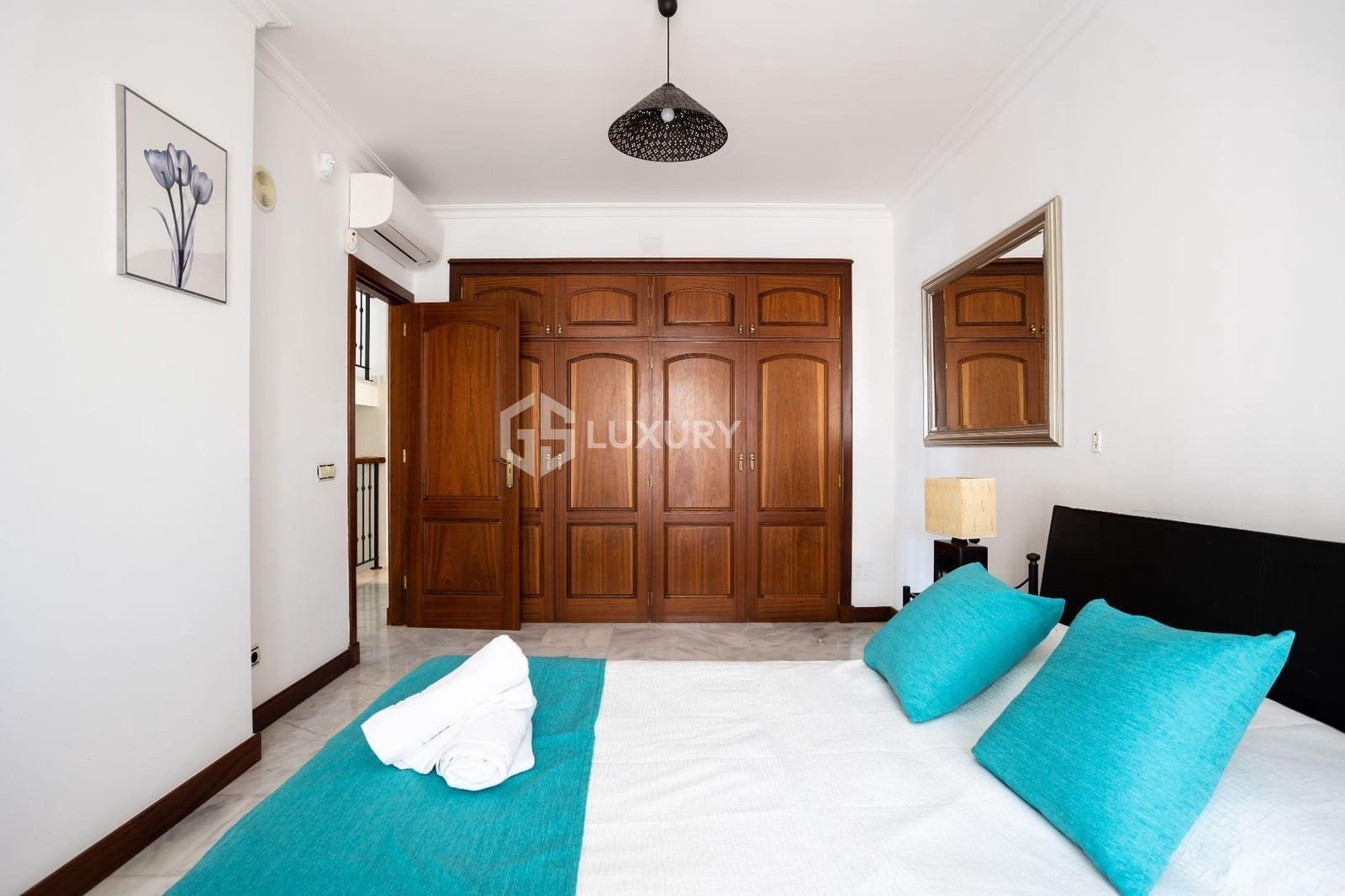 5 soverom Villa til salgs i El Madronal med svømmebasseng garasje - € 3 000 000 (Ref: 9143155)