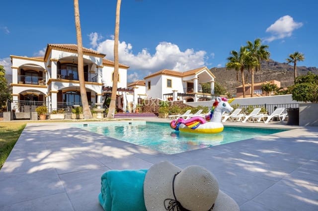 5 soveværelse Villa til salg i El Madroñal, Adeje med swimmingpool garage - € 3.000.000 (Ref: 9143155)