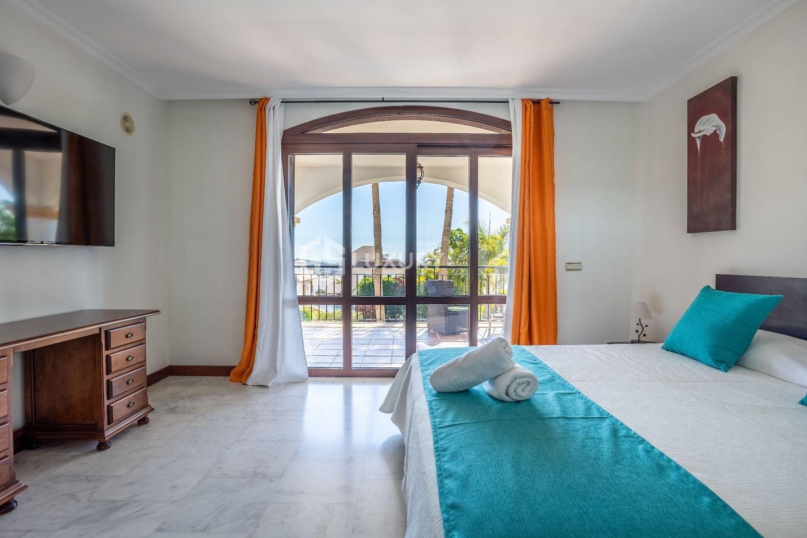 5 soverom Villa til salgs i El Madronal med svømmebasseng garasje - € 3 000 000 (Ref: 9143155)