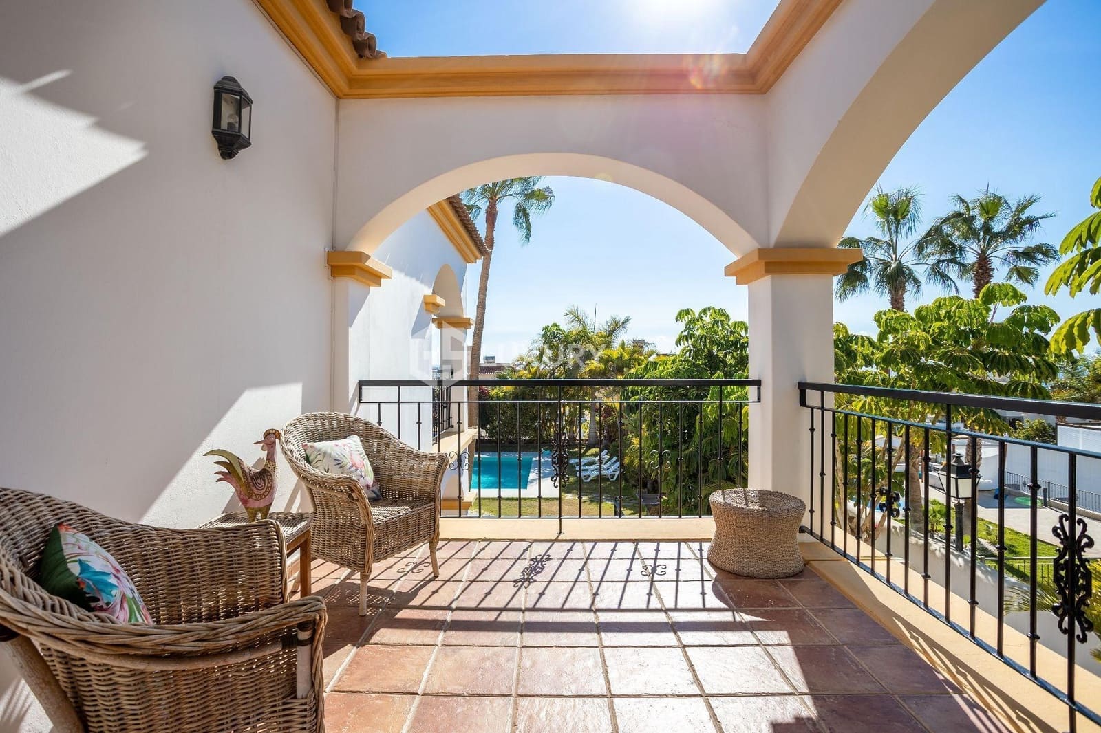 5 soverom Villa til salgs i El Madronal med svømmebasseng garasje - € 3 000 000 (Ref: 9143155)