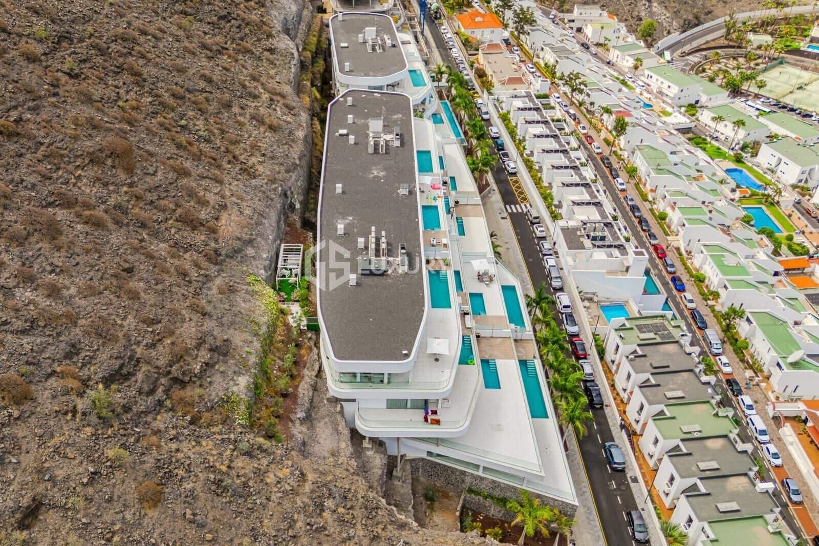 3 soveværelse Penthouse til salg i Los Gigantes med swimmingpool garage - € 2.495.000 (Ref: 9143903)