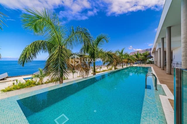 3 chambre Penthouse à vendre à Los Gigantes, Santiago del Teide avec piscine garage - 2 495 000 € (Ref: 9143903)