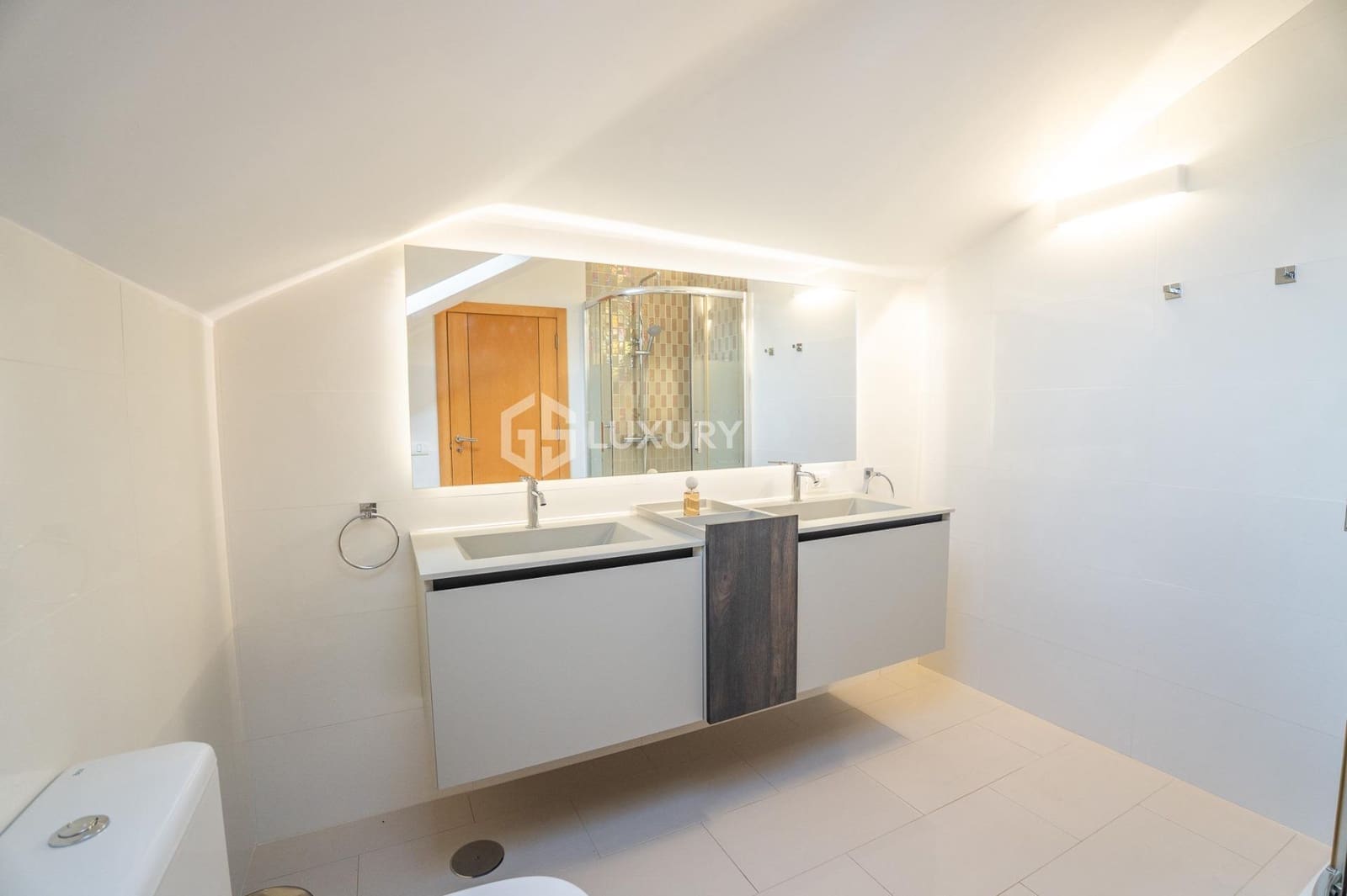 5 soverom Villa til salgs i La Caleta Adeje med svømmebasseng garasje - € 3 300 000 (Ref: 9163985)