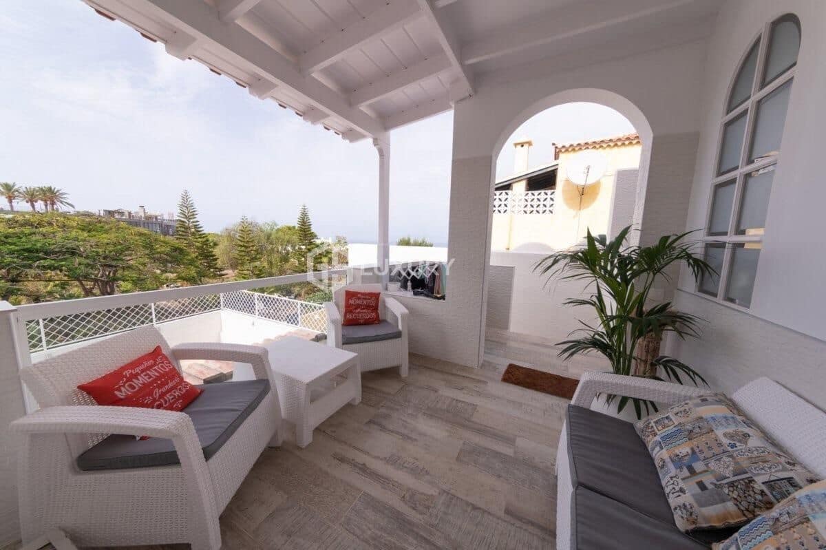 10 soveværelse Villa til salg i Costa Adeje med swimmingpool garage - € 2.500.000 (Ref: 9163986)