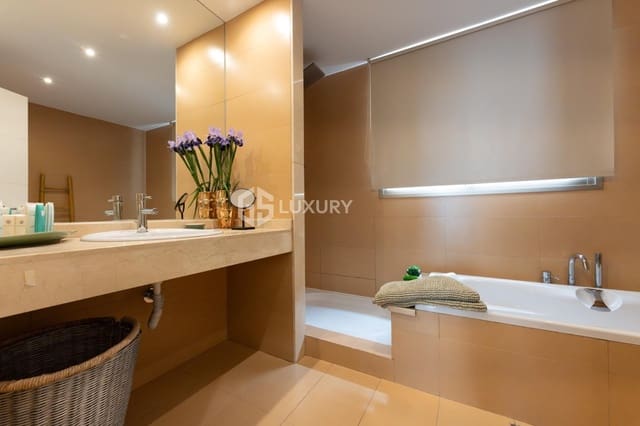 3 slaapkamer Villa te koop in La Caleta Adeje, Adeje met zwembad garage - € 1.690.000 (Ref: 9163987)