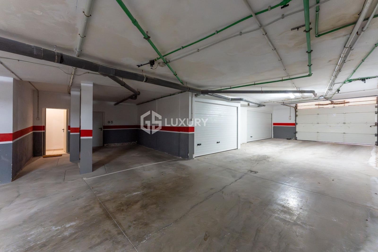 3 sypialnia Willa na sprzedaż w La Caleta Adeje z basenem garażem - 1 690 000 € (Ref: 9163987)