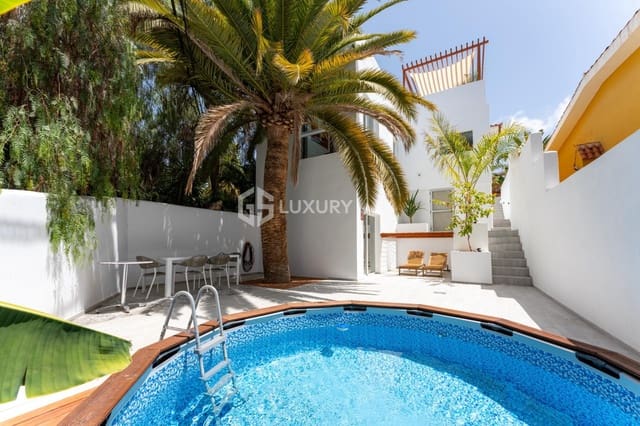 5 soveværelse Villa til salg i Valle de San Lorenzo, Arona med swimmingpool garage - € 1.200.000 (Ref: 9163989)