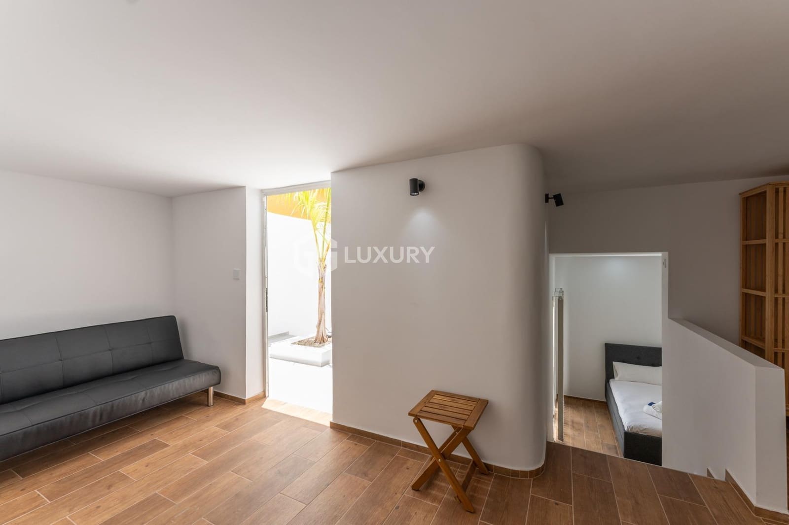 5 soveværelse Villa til salg i Valle de San Lorenzo med swimmingpool garage - € 995.000 (Ref: 9163989)