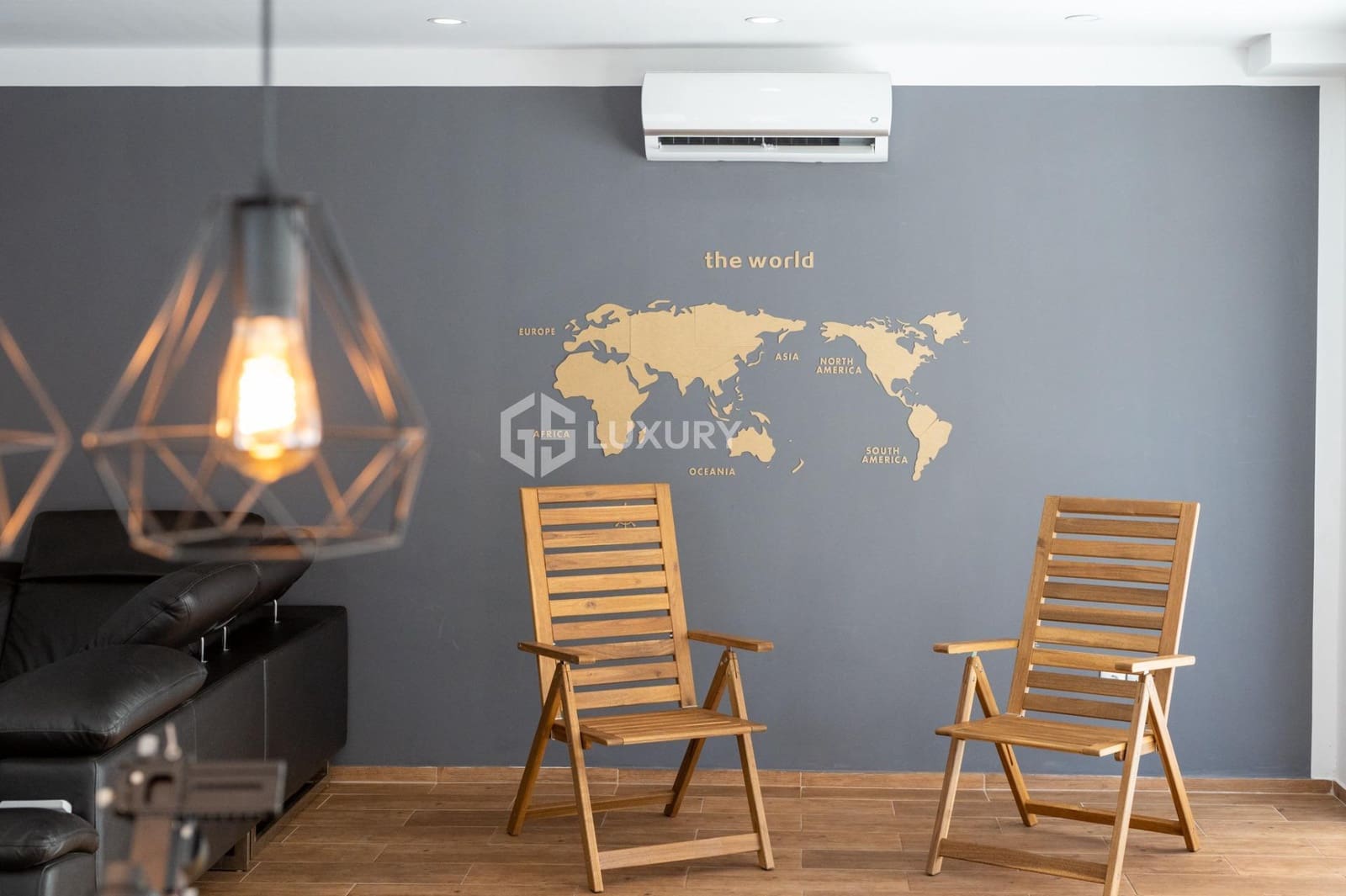 5 bedroom Villa for sale in Valle de San Lorenzo with pool garage - € 995,000 (Ref: 9163989)