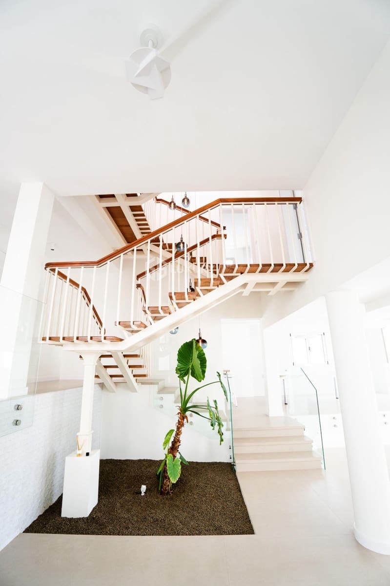 6 soveværelse Villa til salg i Puerto Santiago med swimmingpool garage - € 5.000.000 (Ref: 9171743)