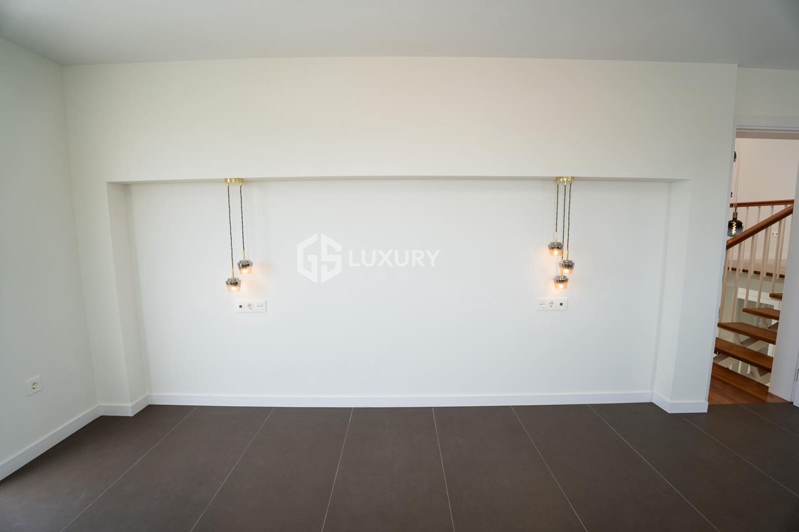 6 soveværelse Villa til salg i Puerto Santiago med swimmingpool garage - € 5.000.000 (Ref: 9171743)