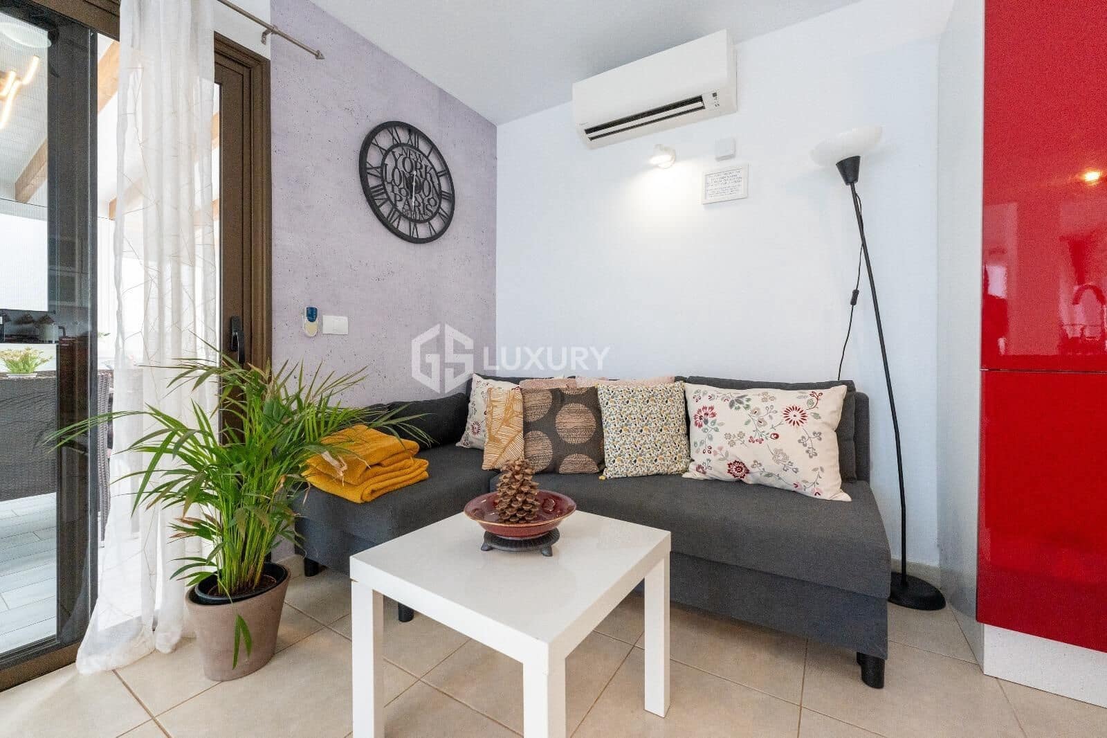 4 slaapkamer Villa te koop in San Miguel de Abona met zwembad garage - € 1.100.000 (Ref: 9174905)