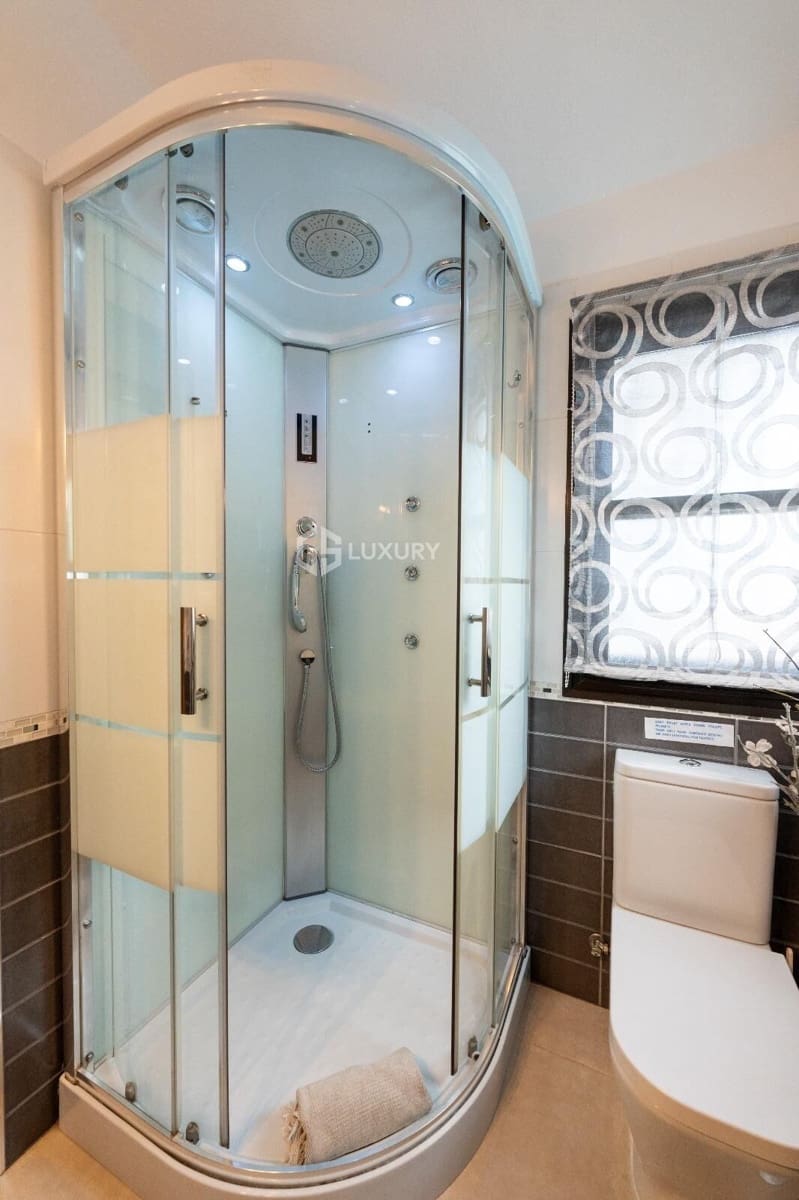 4 slaapkamer Villa te koop in San Miguel de Abona met zwembad garage - € 1.100.000 (Ref: 9174905)