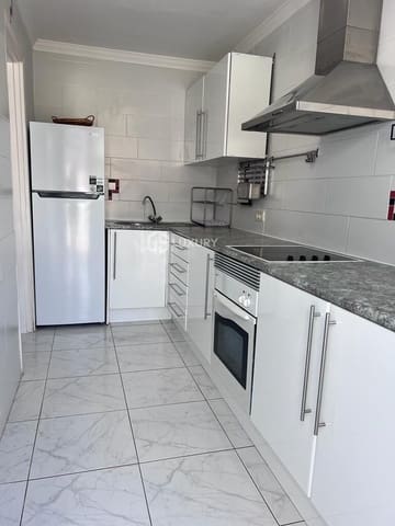 3 slaapkamer Villa te koop in Los Gigantes, Santiago del Teide met zwembad garage - € 800.000 (Ref: 9174907)