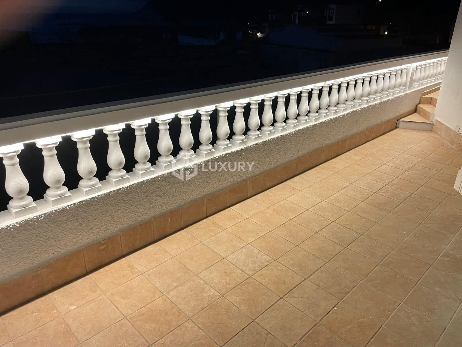 3 camera da letto Villa in vendita in Los Gigantes con piscina garage - 800.000 € (Rif: 9174907)