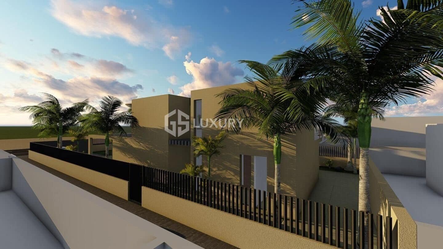 4 soveværelse Villa til salg i Palm-Mar med swimmingpool garage - € 1.750.000 (Ref: 9177348)