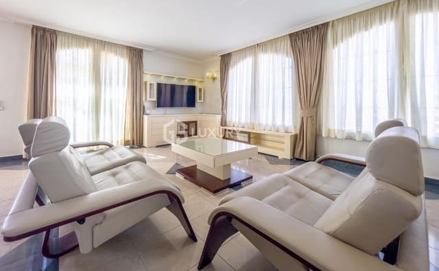 3 soveværelse Villa til salg i Playa del Duque, Adeje med swimmingpool garage - € 2.950.000 (Ref: 9188659)