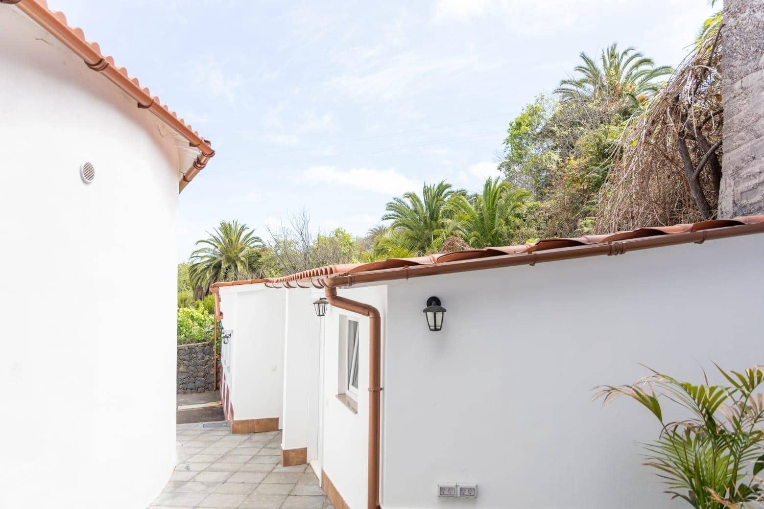 7 soverom Villa til salgs i La Orotava med svømmebasseng garasje - € 1 490 000 (Ref: 9188660)