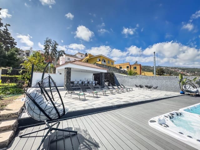 7 soverom Villa til salgs i La Orotava med svømmebasseng garasje - € 1 490 000 (Ref: 9188660)