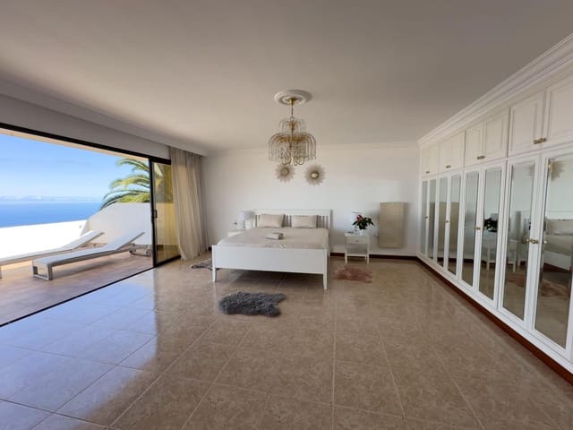 7 soverom Villa til salgs i La Orotava med svømmebasseng garasje - € 1 490 000 (Ref: 9188660)