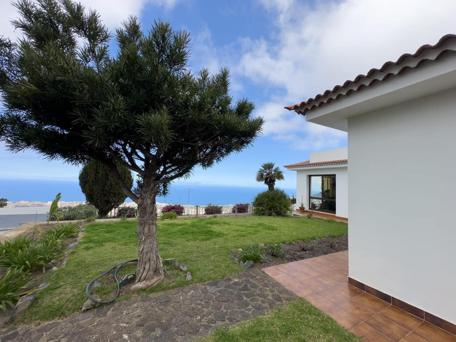 7 soverom Villa til salgs i La Orotava med svømmebasseng garasje - € 1 490 000 (Ref: 9188660)