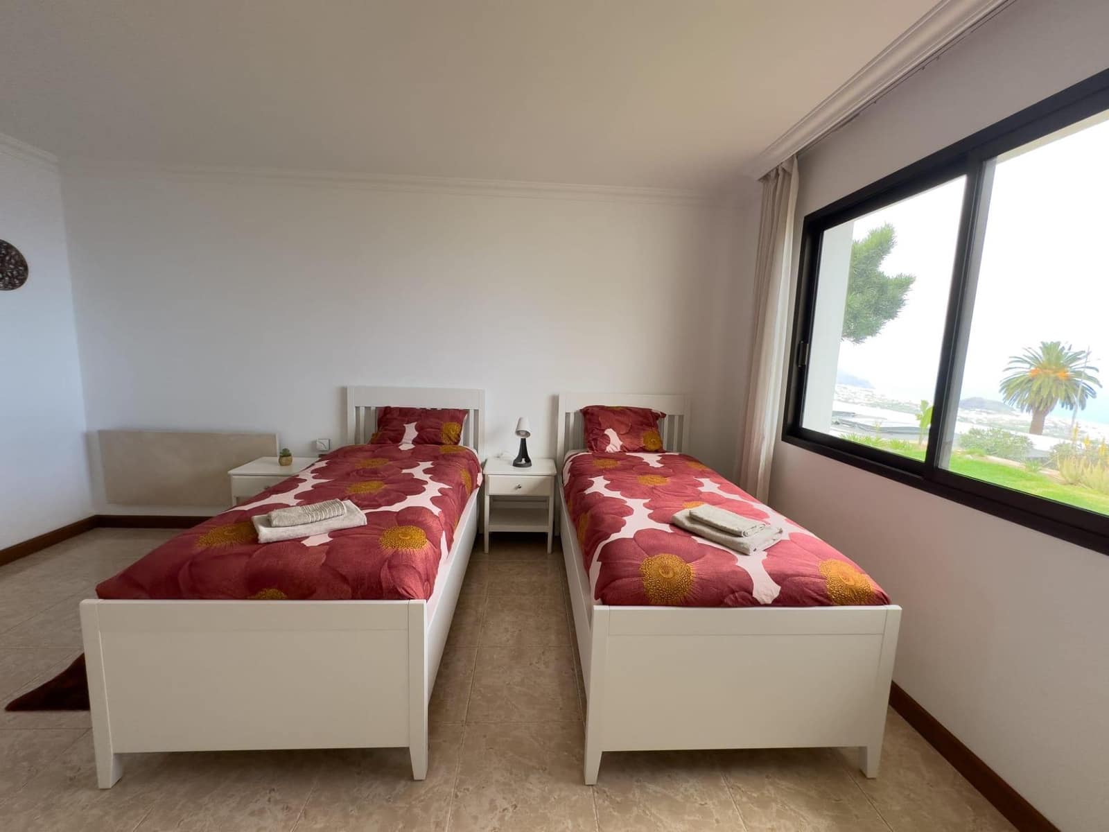 7 soverom Villa til salgs i La Orotava med svømmebasseng garasje - € 1 490 000 (Ref: 9188660)