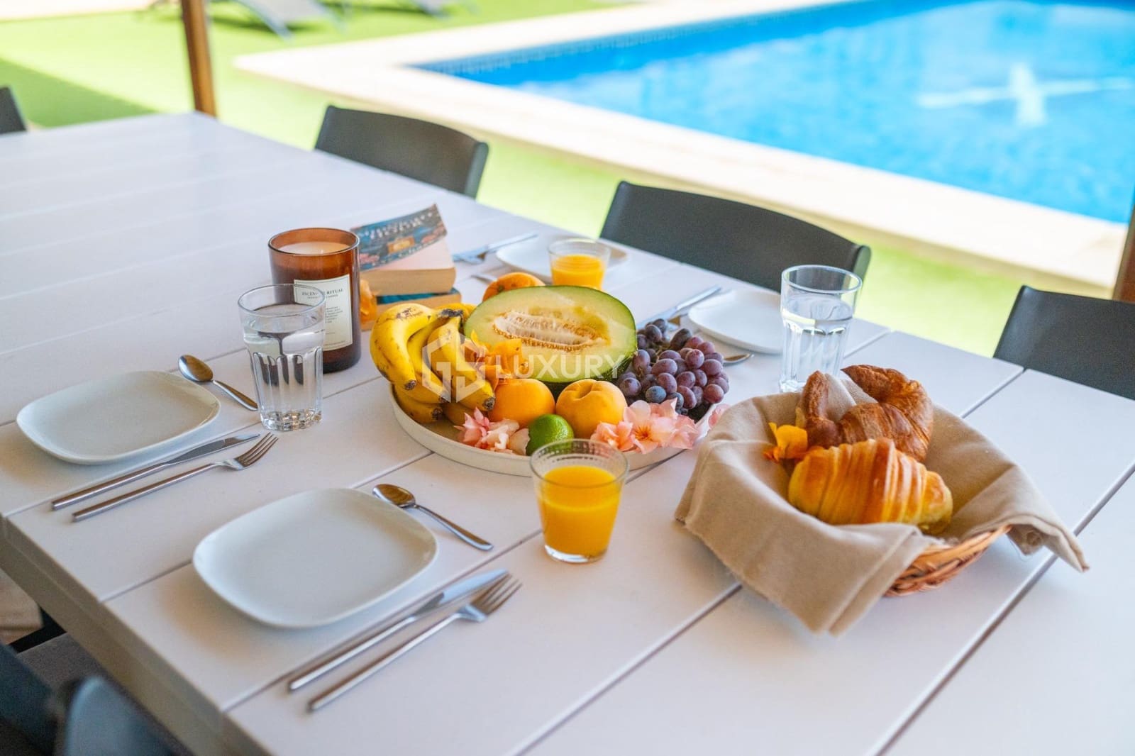 8 chambre Villa/Maison à vendre à San Miguel de Abona avec piscine garage - 1 800 000 € (Ref: 9193981)