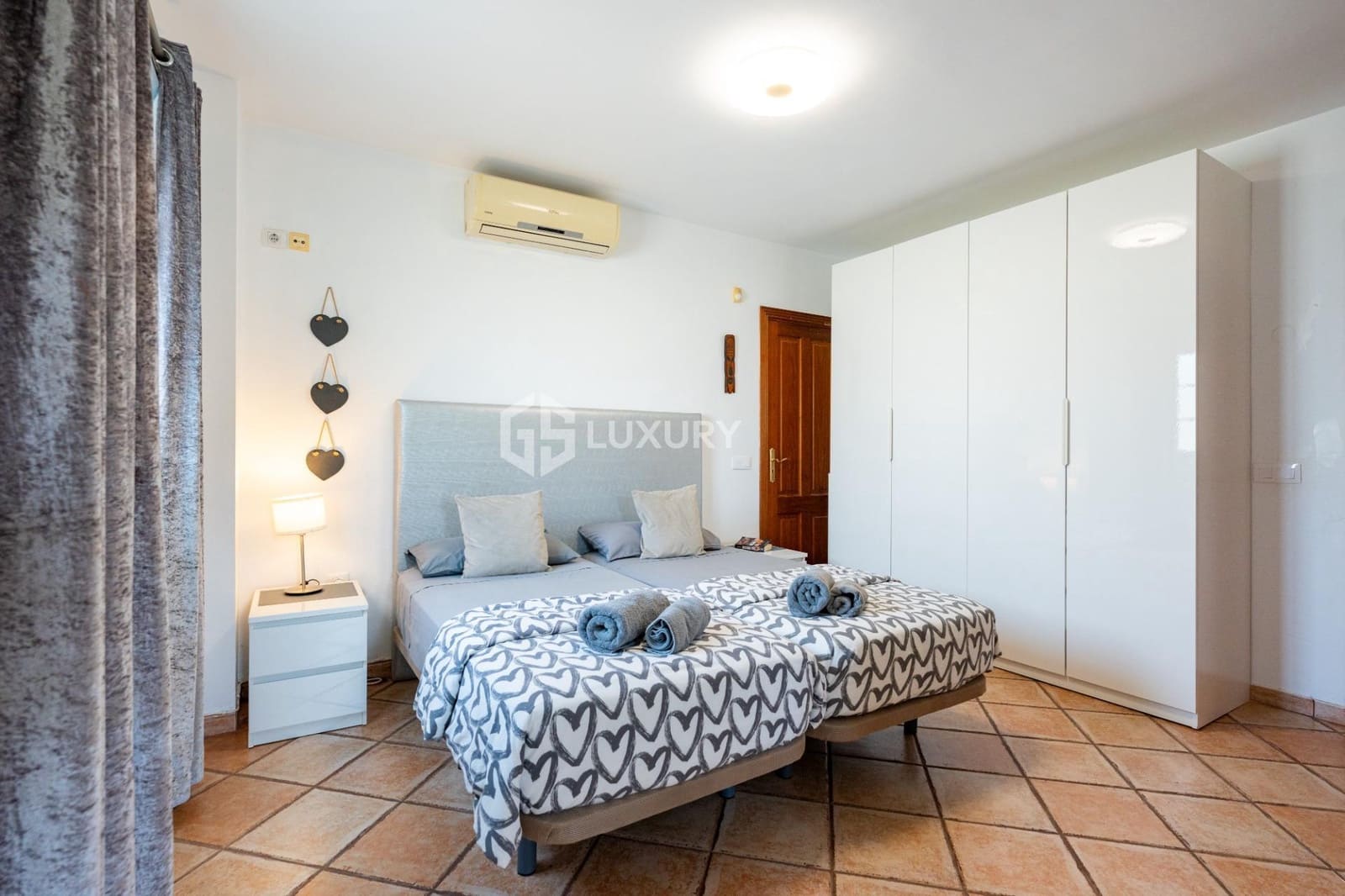 8 chambre Villa/Maison à vendre à San Miguel de Abona avec piscine garage - 1 800 000 € (Ref: 9193981)