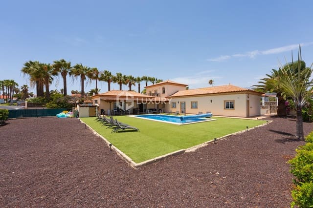 8 slaapkamer Villa te koop in San Miguel de Abona met zwembad garage - € 1.800.000 (Ref: 9193981)