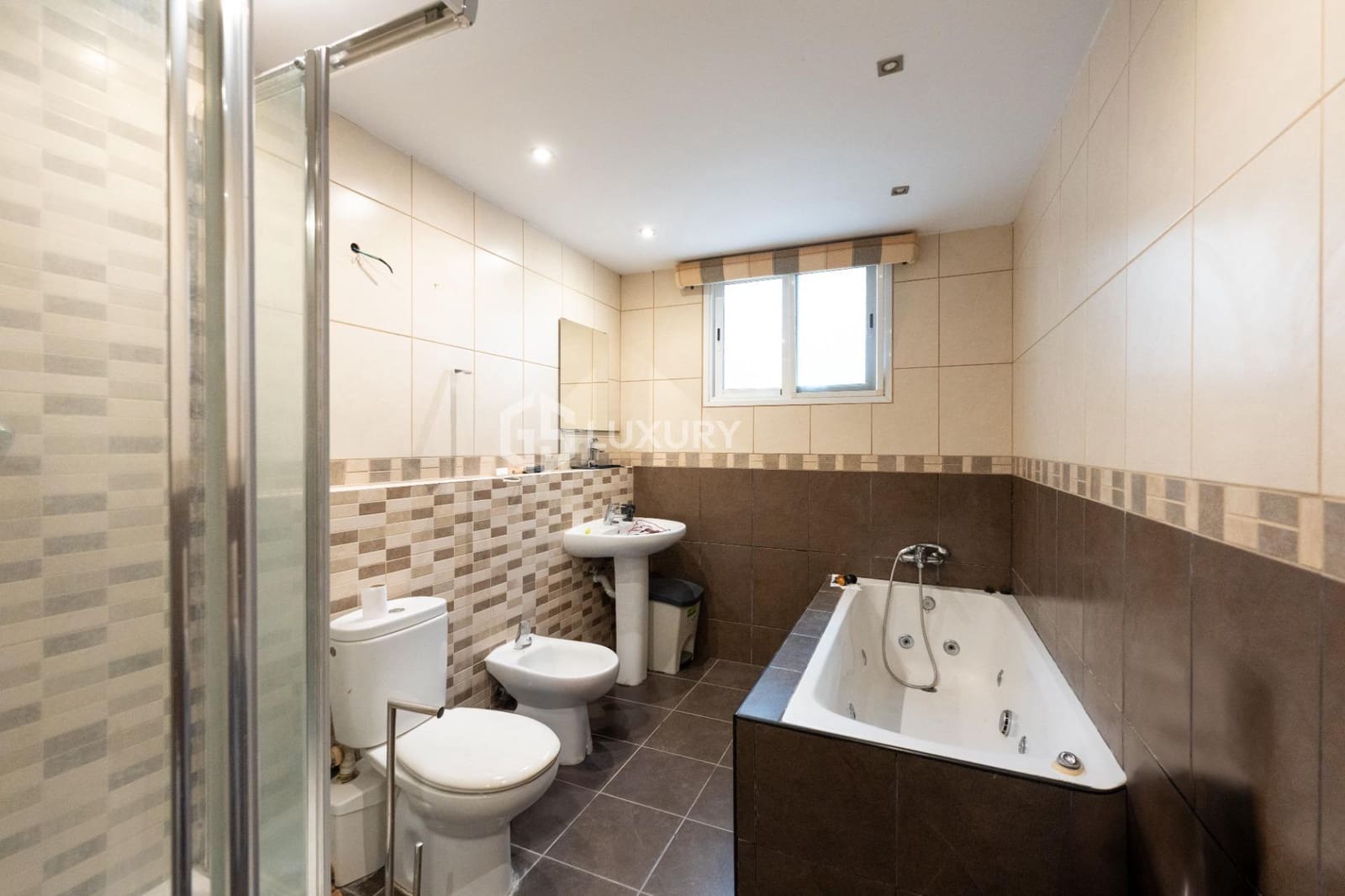 8 chambre Villa/Maison à vendre à San Miguel de Abona avec piscine garage - 1 800 000 € (Ref: 9193981)