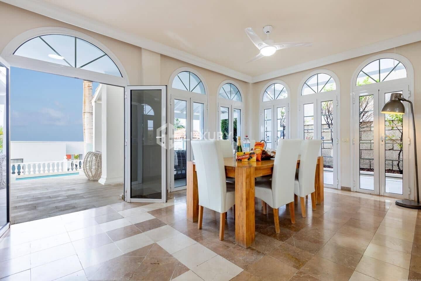 4 chambre Villa/Maison à vendre à Costa Adeje avec piscine garage - 2 150 000 € (Ref: 9193982)