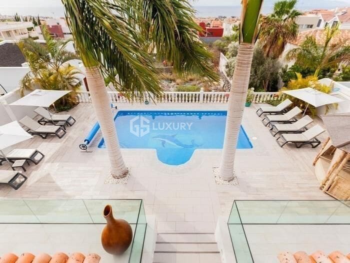 4 chambre Villa/Maison à vendre à Costa Adeje avec piscine garage - 2 150 000 € (Ref: 9193982)