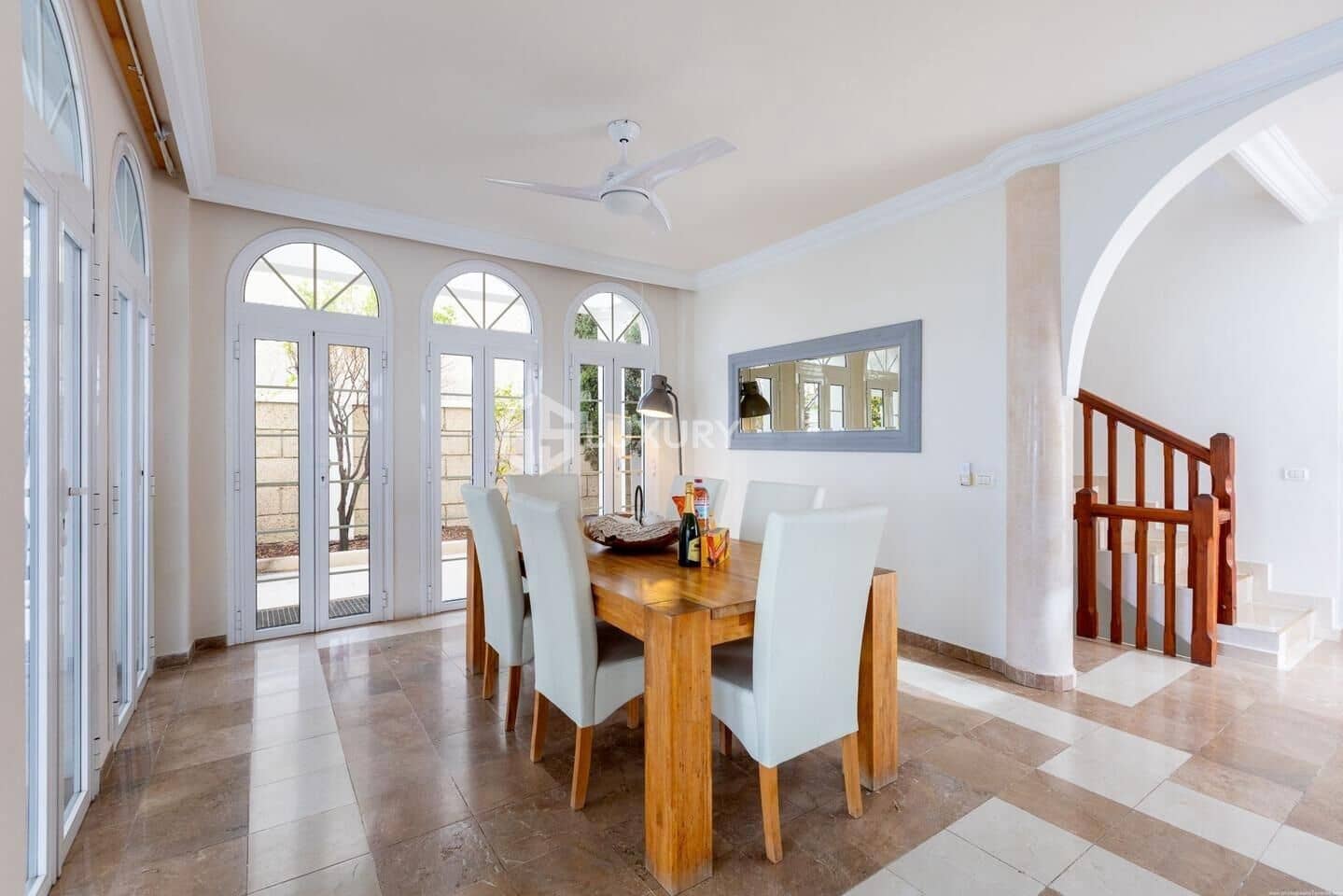 4 chambre Villa/Maison à vendre à Costa Adeje avec piscine garage - 2 150 000 € (Ref: 9193982)