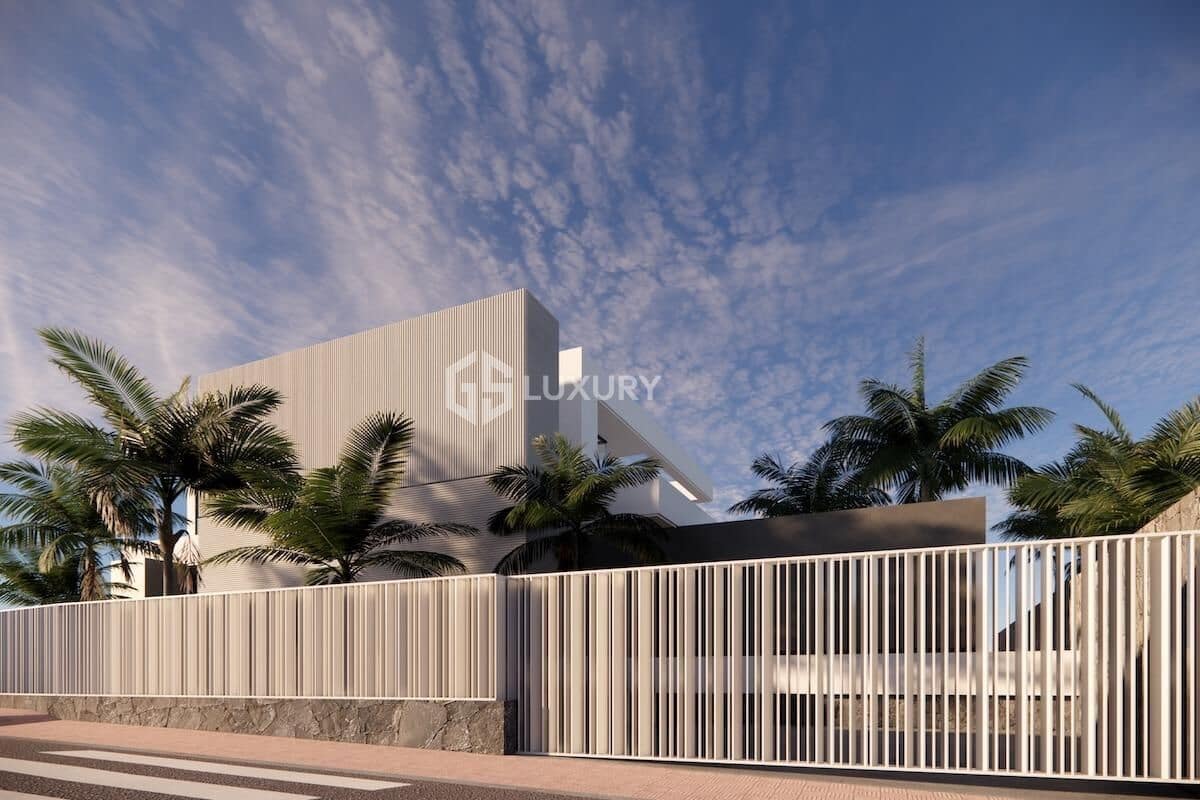 4 sypialnia Willa na sprzedaż w Costa Adeje z basenem garażem - 2 100 000 € (Ref: 9199400)