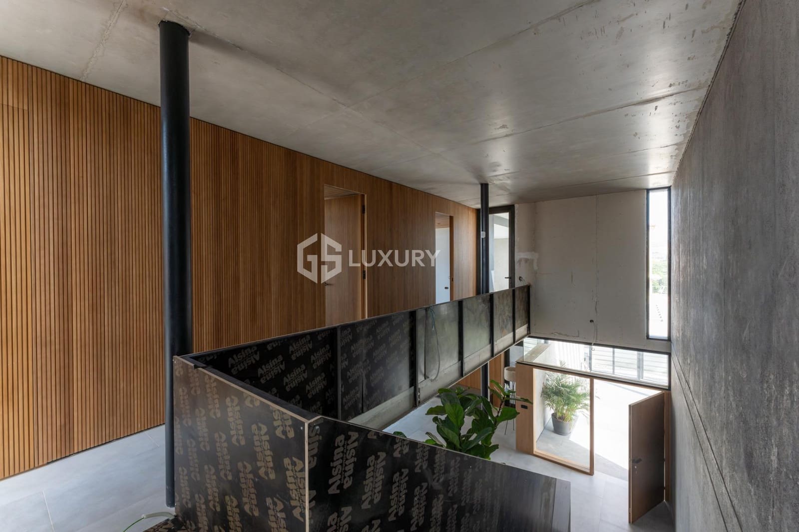 4 soveværelse Villa til salg i Playa Paraiso med swimmingpool garage - € 5.500.000 (Ref: 9204786)