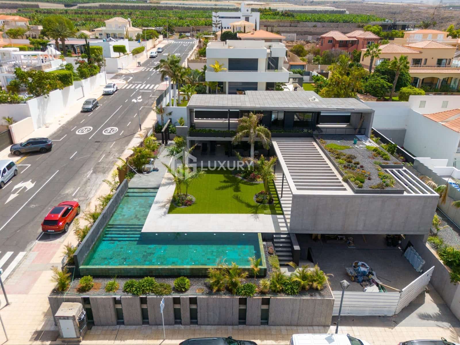 4 soveværelse Villa til salg i Playa Paraiso med swimmingpool garage - € 5.500.000 (Ref: 9204786)