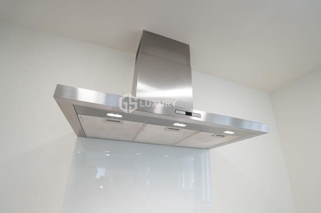 3 soveværelse Villa til salg i Casco Urbano, Adeje med garage - € 845.000 (Ref: 9204787)