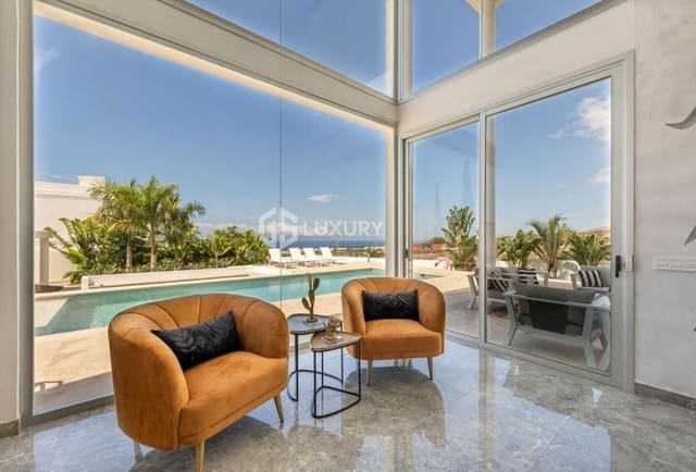 4 soveværelse Villa til salg i Playa Paraiso, Adeje med swimmingpool garage - € 2.490.000 (Ref: 9204791)