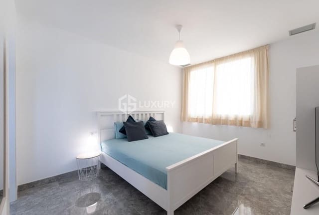 4 soveværelse Villa til salg i Playa Paraiso, Adeje med swimmingpool garage - € 2.490.000 (Ref: 9204791)