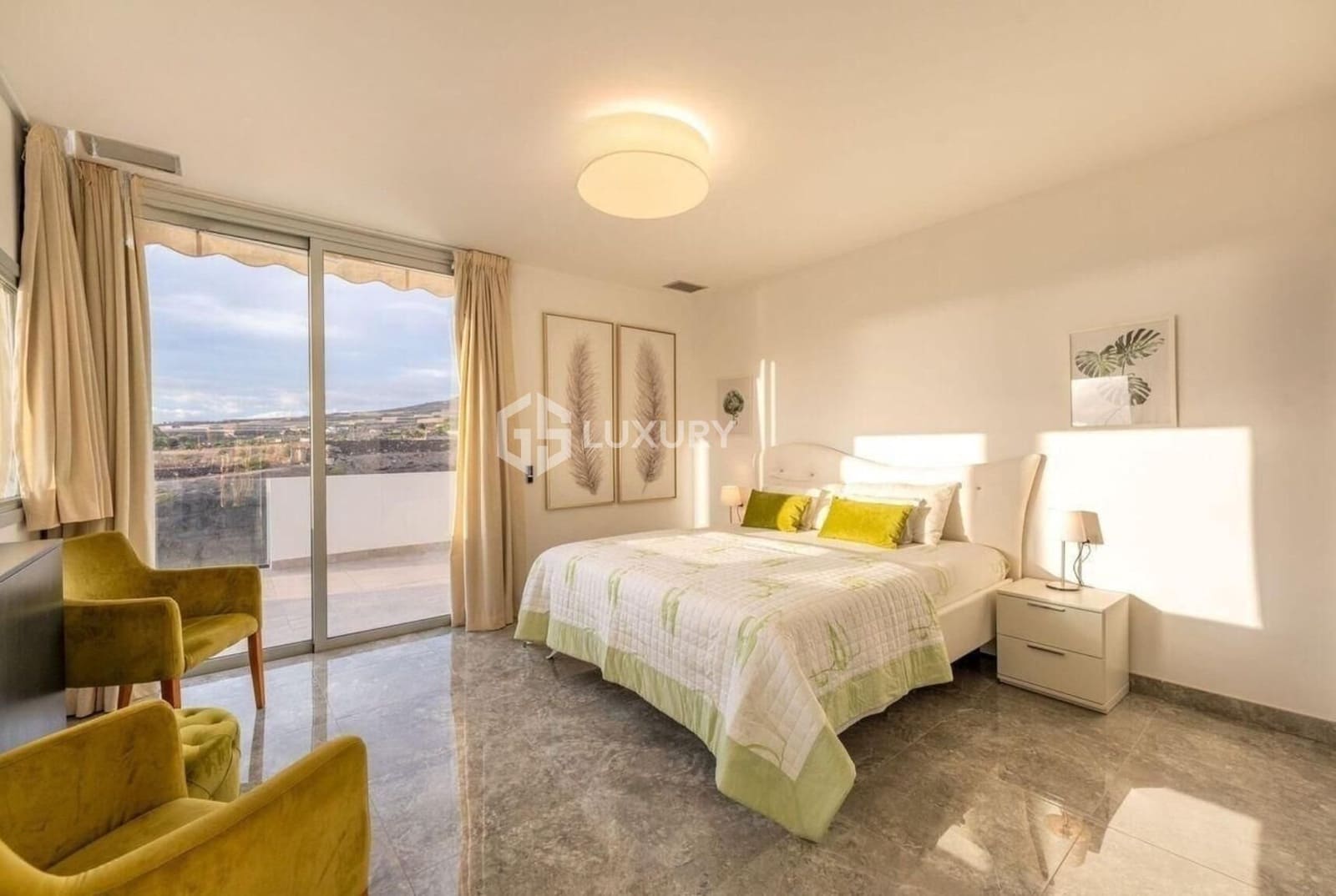 4 soveværelse Villa til salg i Playa Paraiso med swimmingpool garage - € 2.490.000 (Ref: 9204791)