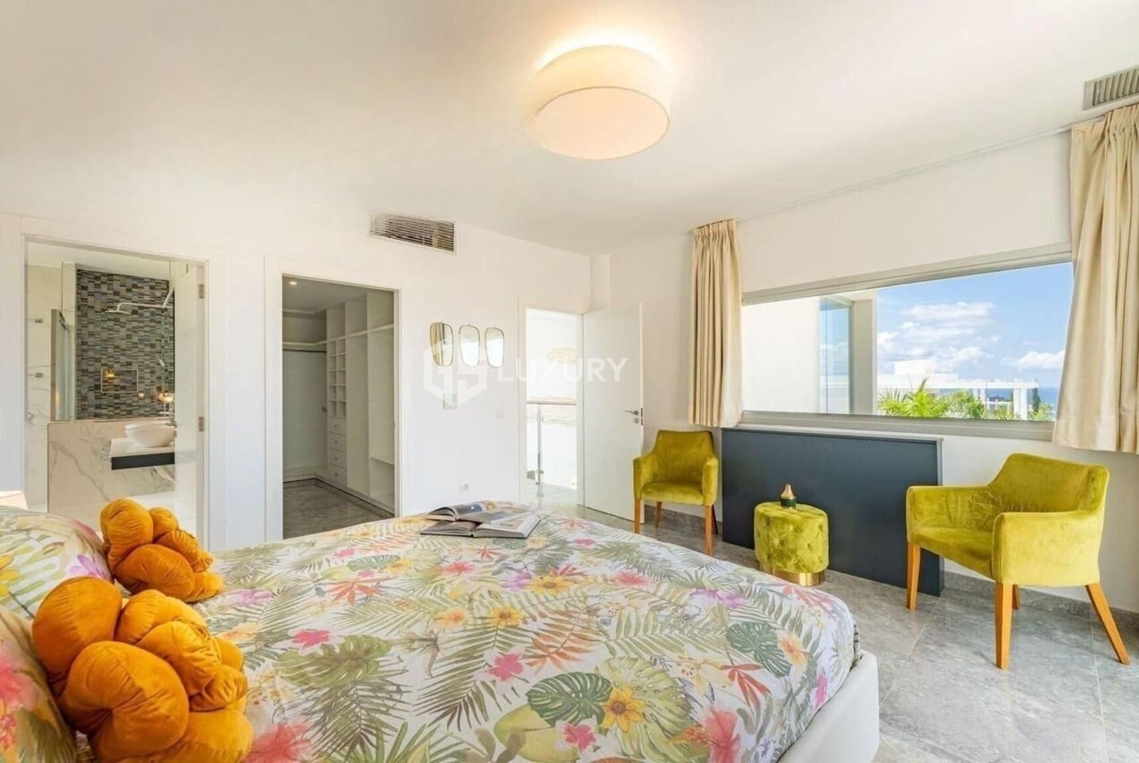 4 soveværelse Villa til salg i Playa Paraiso med swimmingpool garage - € 2.490.000 (Ref: 9204791)