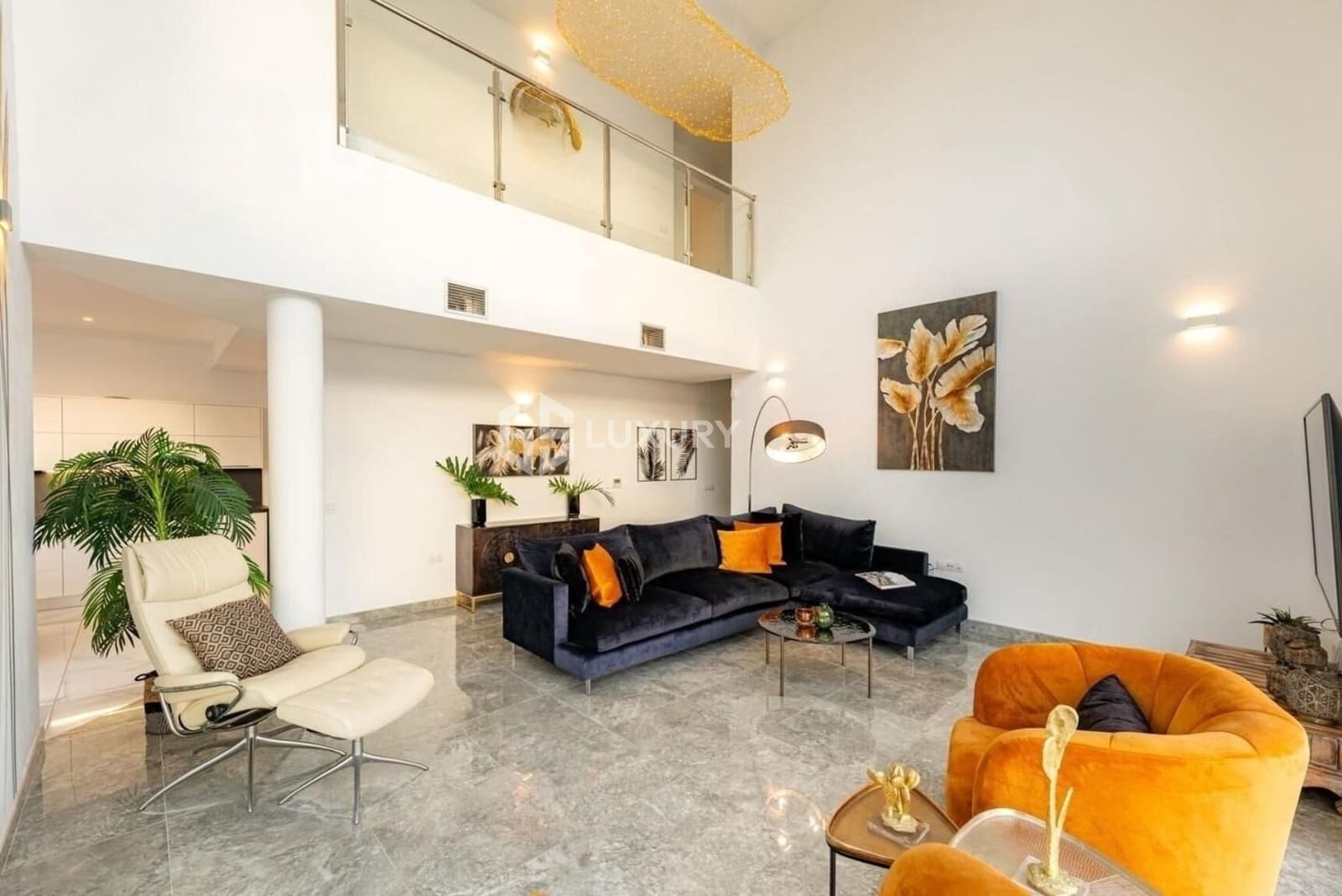 4 soveværelse Villa til salg i Playa Paraiso med swimmingpool garage - € 2.490.000 (Ref: 9204791)