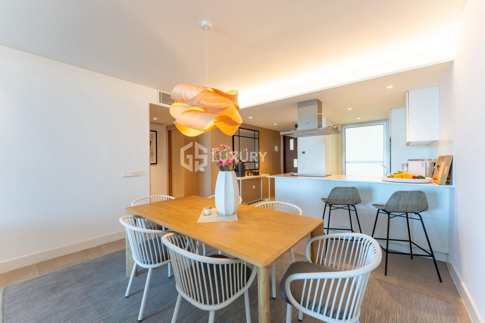 2 soverom Leilighet til salgs i Guia de Isora med svømmebasseng garasje - € 1 250 000 (Ref: 9206699)