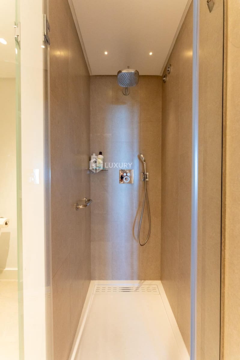 2 slaapkamer Flat te koop in Guia de Isora met zwembad garage - € 1.250.000 (Ref: 9206699)