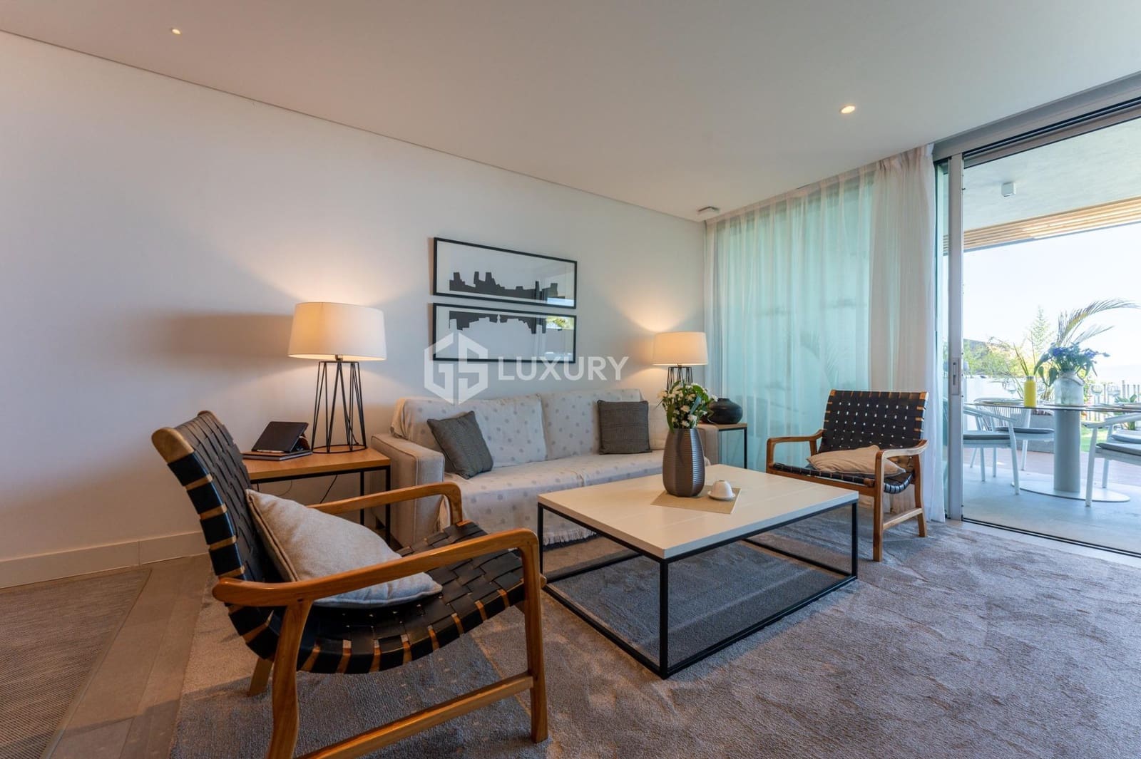 2 slaapkamer Flat te koop in Guia de Isora met zwembad garage - € 1.250.000 (Ref: 9206699)