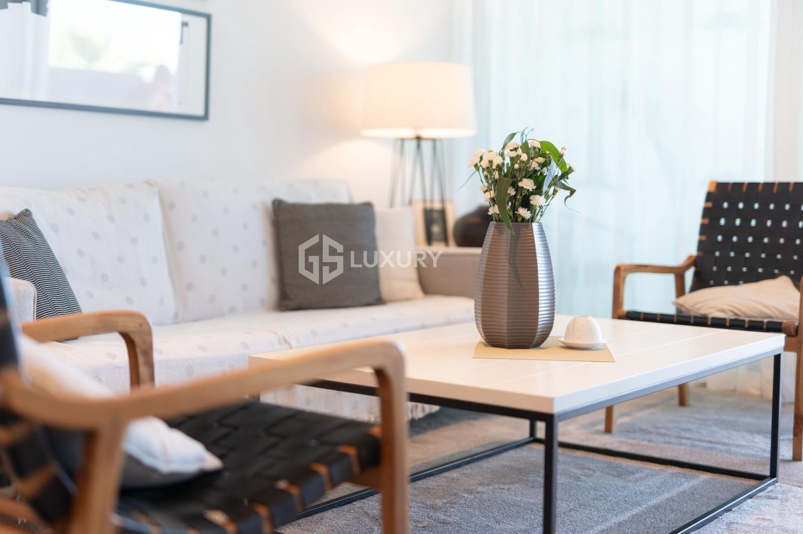 2 slaapkamer Flat te koop in Guia de Isora met zwembad garage - € 1.250.000 (Ref: 9206699)