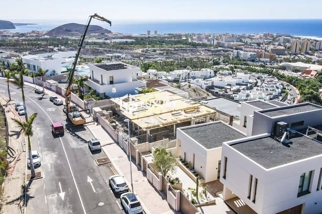 3 soveværelse Villa til salg i La Caldera, Adeje med swimmingpool garage - € 4.400.000 (Ref: 9208504)