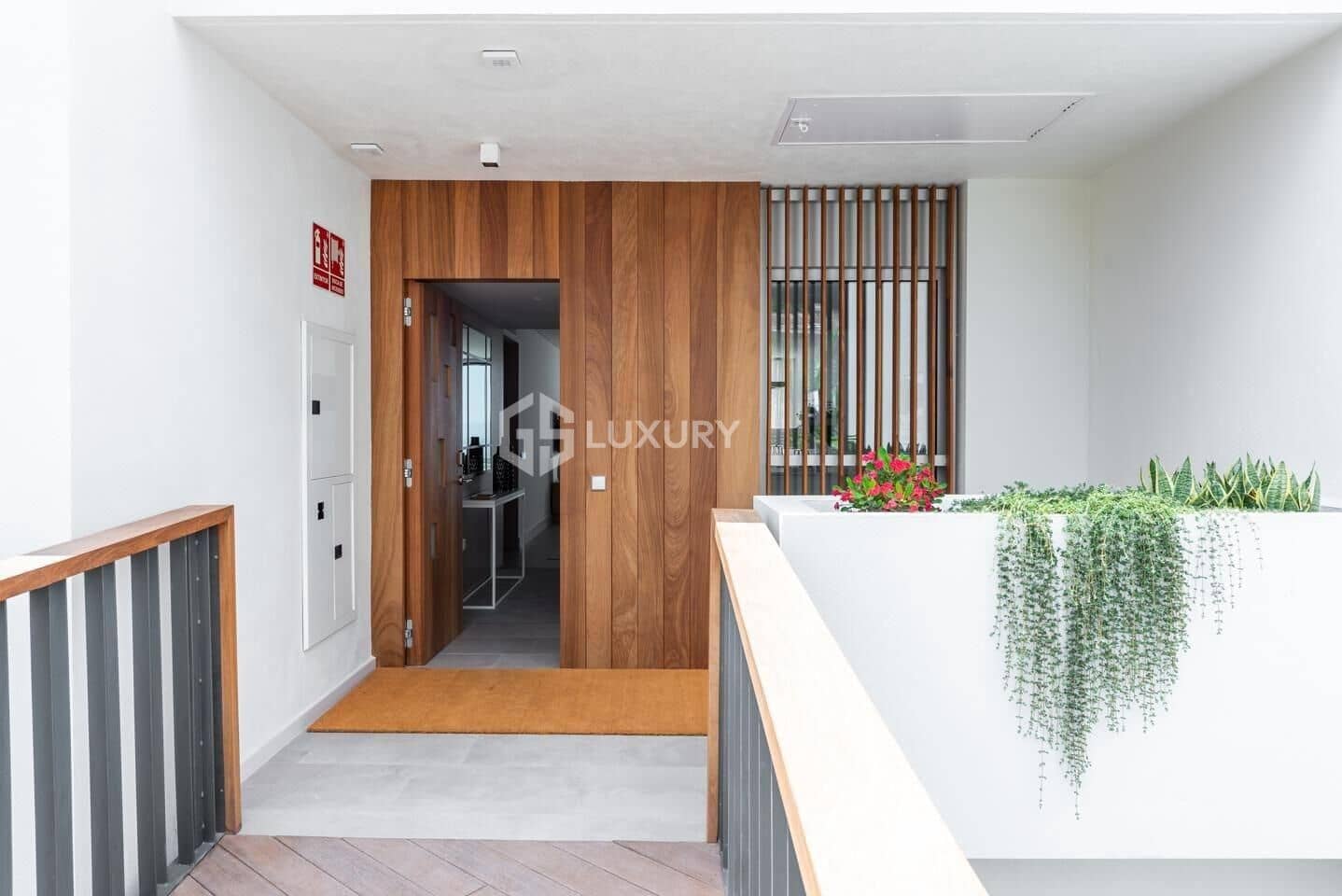 2 chambre Appartement à vendre à Guia de Isora avec piscine garage - 965 000 € (Ref: 9208506)