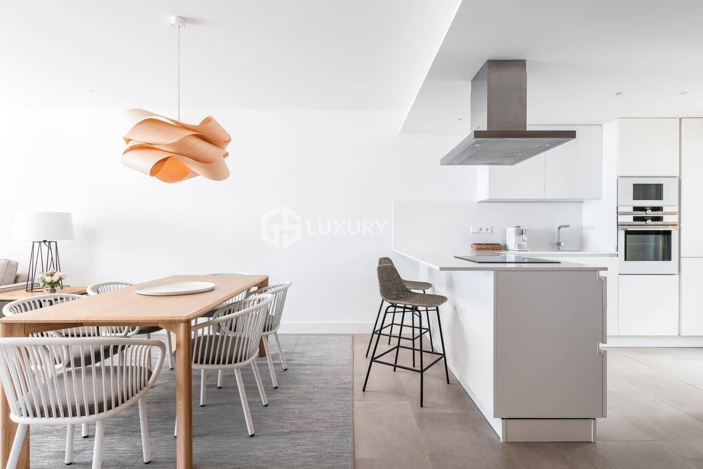 2 chambre Appartement à vendre à Guia de Isora avec piscine garage - 965 000 € (Ref: 9208506)