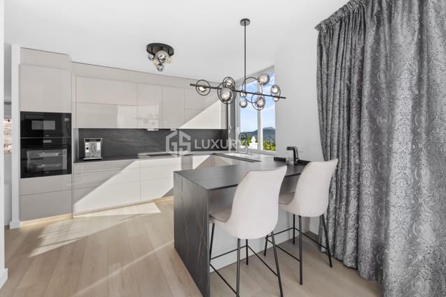 5 slaapkamer Finca/Landhuis te koop in San Miguel de Abona met zwembad garage - € 1.950.000 (Ref: 9208508)